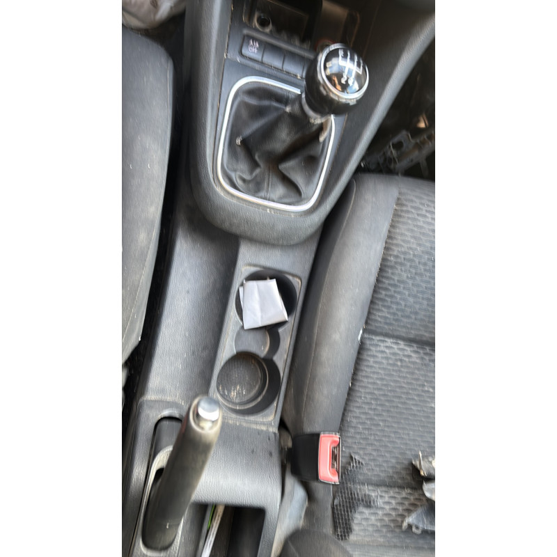 Vitre avant droit VOLKSWAGEN GOLF 6 Photo n°20