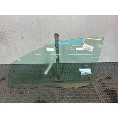 Vitre avant gauche VOLKSWAGEN GOLF 6