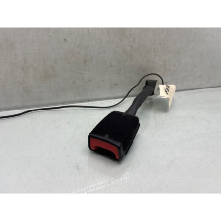 Attache ceinture avant gauche VOLKSWAGEN PASSAT 6 Photo n°1