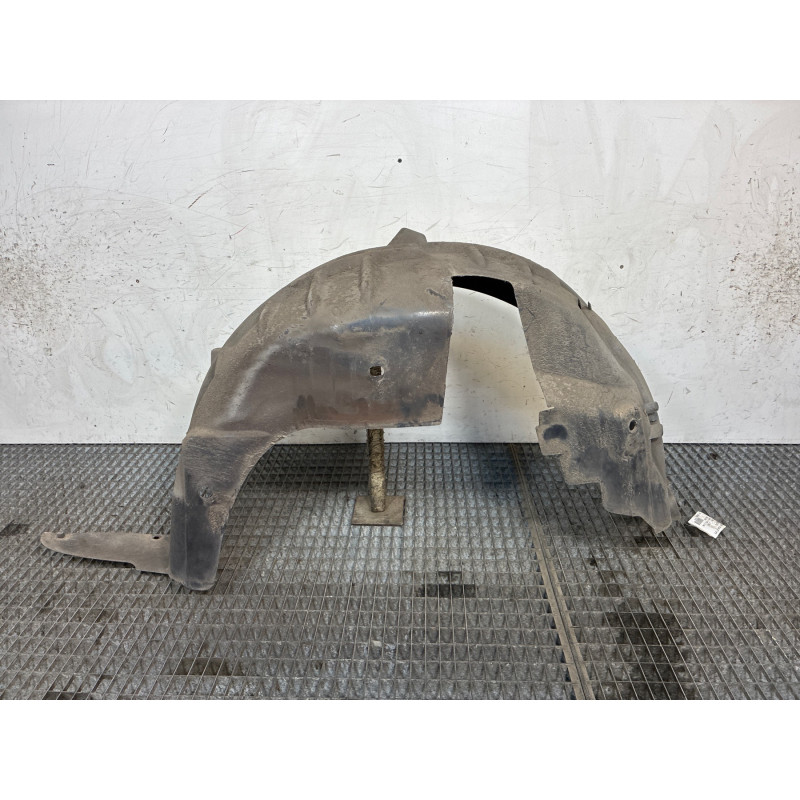 Pare boue arriere gauche RENAULT LAGUNA 3 Photo n°4