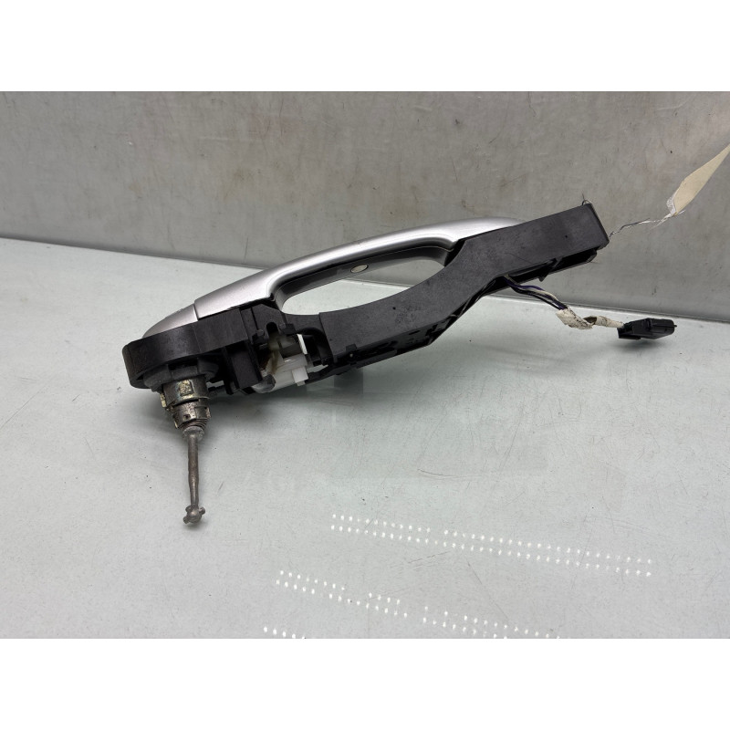Poignee porte avant gauche RENAULT LAGUNA 3 Photo n°4