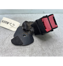 Attache ceinture arriere droit RENAULT CLIO 2
