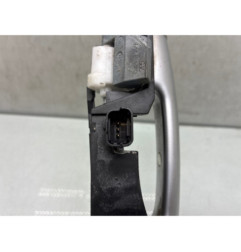 Poignee porte avant droit RENAULT LAGUNA 3 Photo n°1
