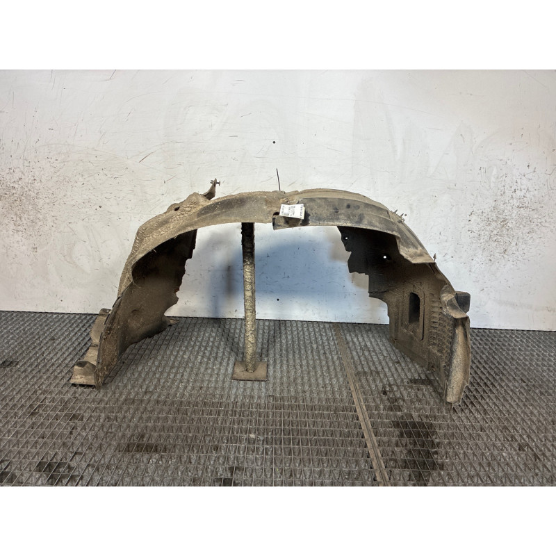 Pare boue avant droit BMW SERIE 5 F11 Photo n°1