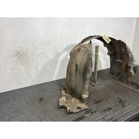 Pare boue avant gauche BMW SERIE 5 F11 Photo n°1