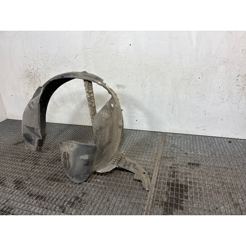Pare boue avant gauche RENAULT CLIO 2 Photo n°2