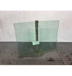 Vitre arriere droit SKODA FABIA 1