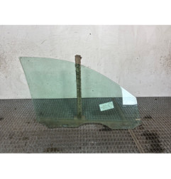 Vitre avant gauche SKODA FABIA 1