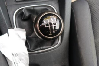 Pommeau de vitesses VOLKSWAGEN GOLF 5