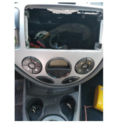 Malle/Hayon arriere FORD FOCUS 1