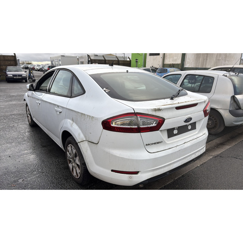 Pare choc arriere FORD MONDEO 3 Photo n°11