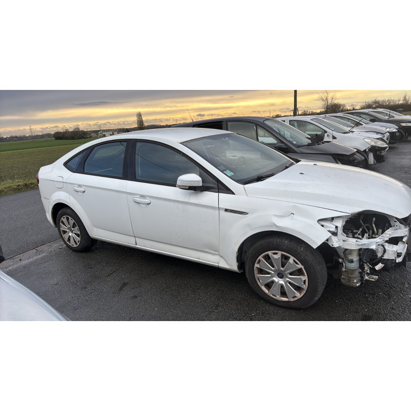 Pare choc arriere FORD MONDEO 3 Photo n°15