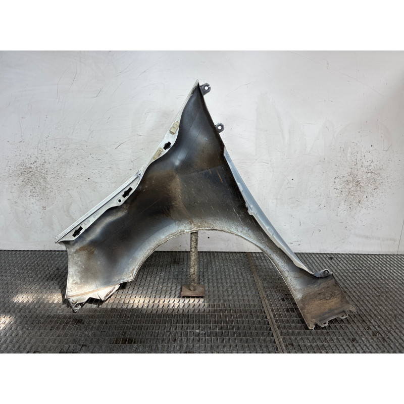 Aile avant droit RENAULT MODUS Photo n°2