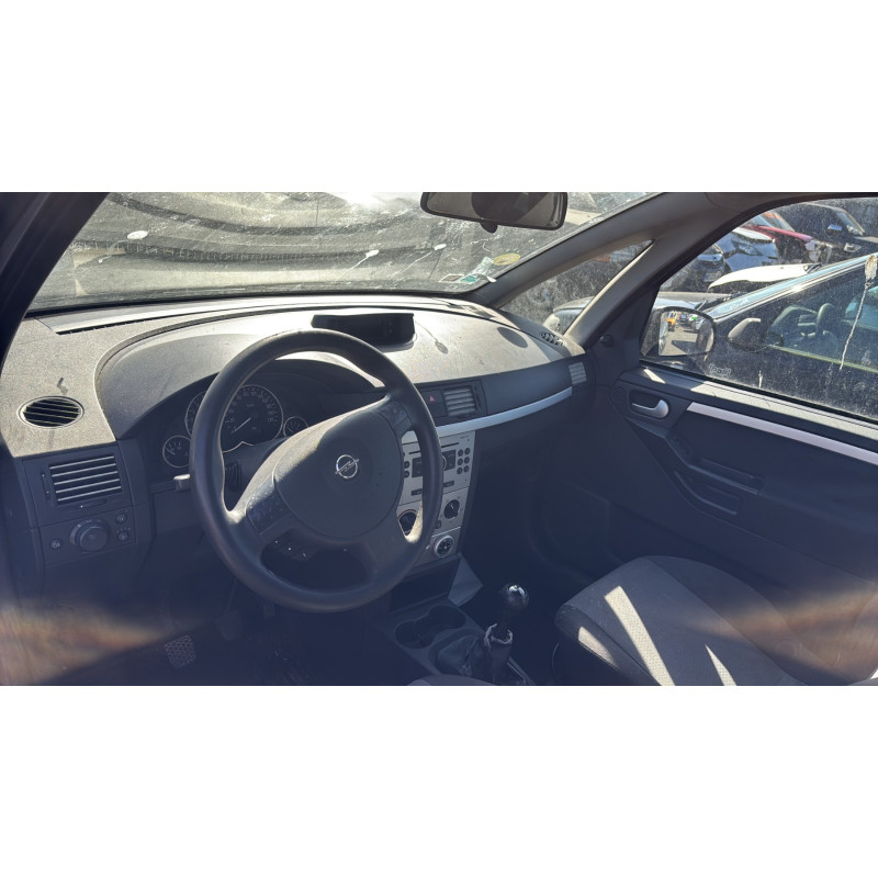 Pare choc arriere OPEL MERIVA A Photo n°17