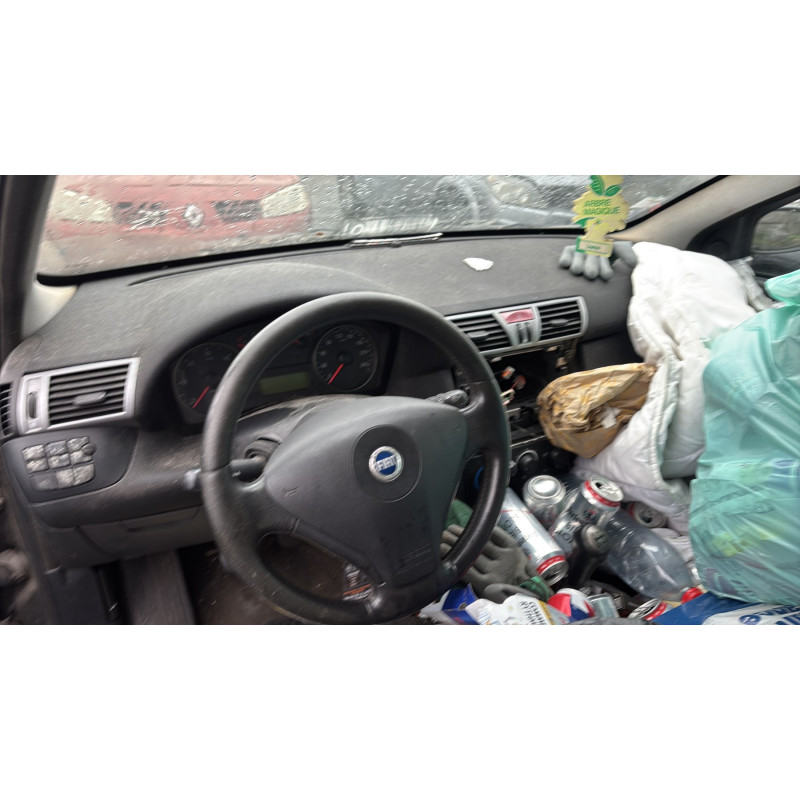 Pare choc arriere FIAT STILO Photo n°19