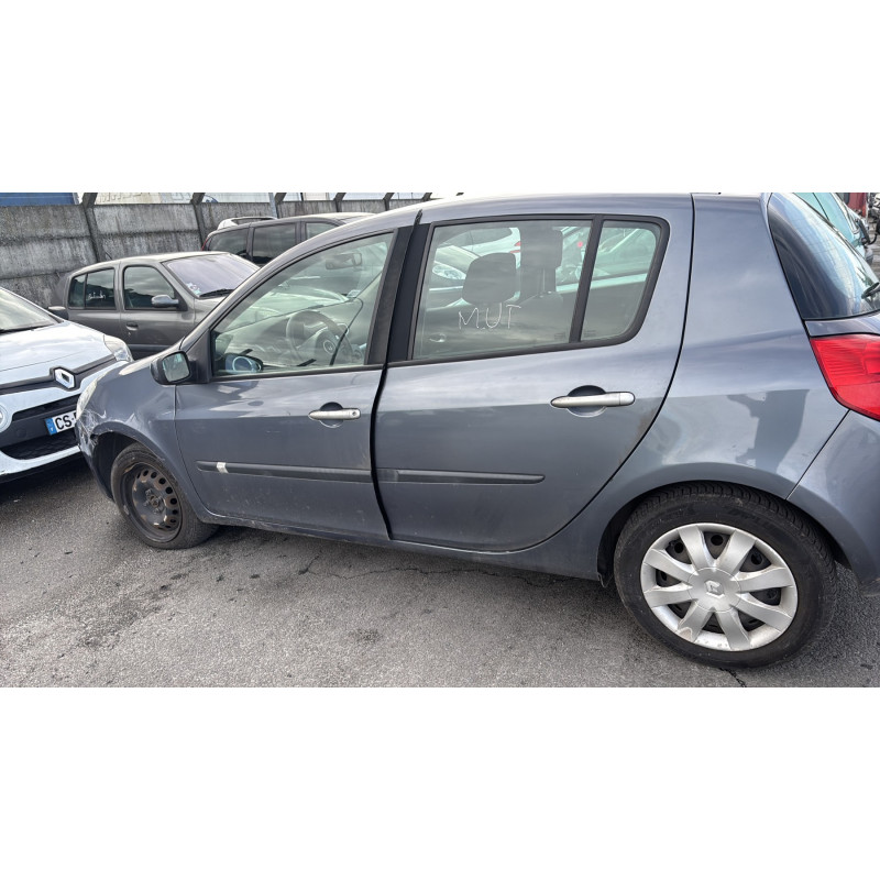 Aile avant droit RENAULT CLIO 3 Photo n°11