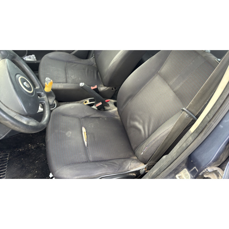 Aile avant droit RENAULT CLIO 3 Photo n°15