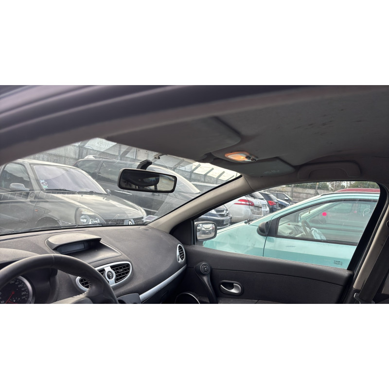 Aile avant droit RENAULT CLIO 3 Photo n°17