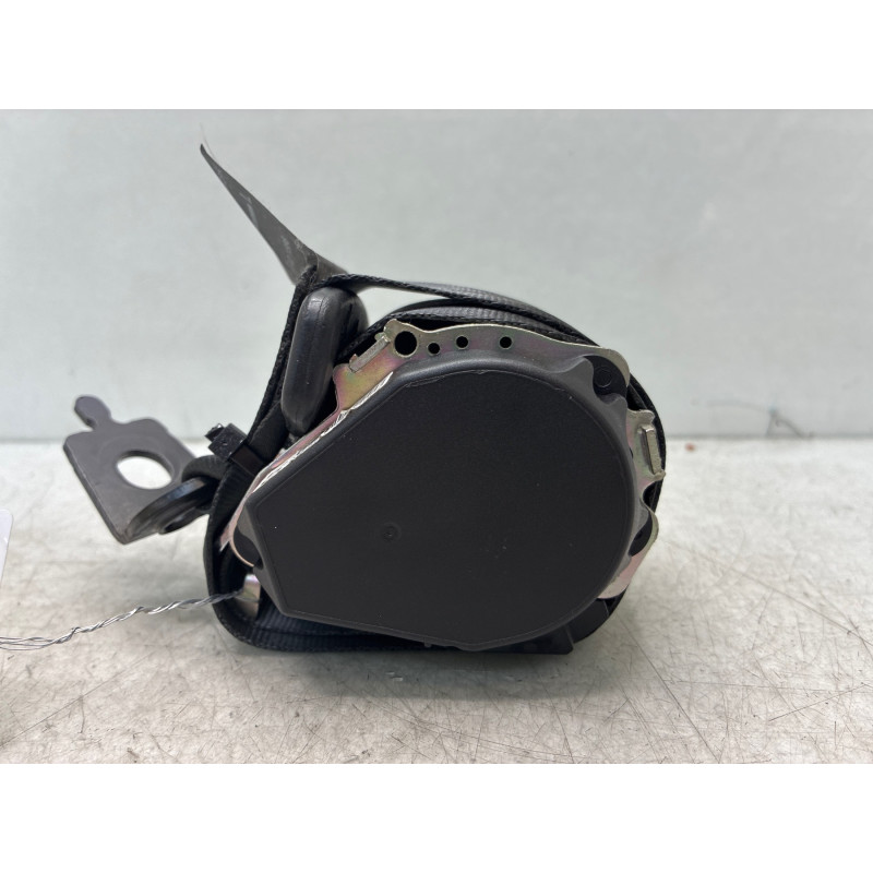 Ceinture arriere gauche RENAULT CLIO 4 Photo n°3