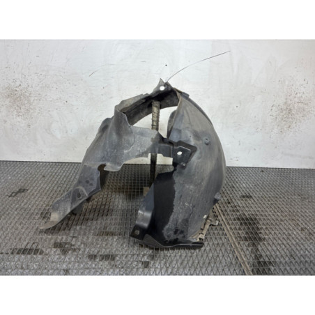 Pare boue avant gauche RENAULT CLIO 4 Photo n°1