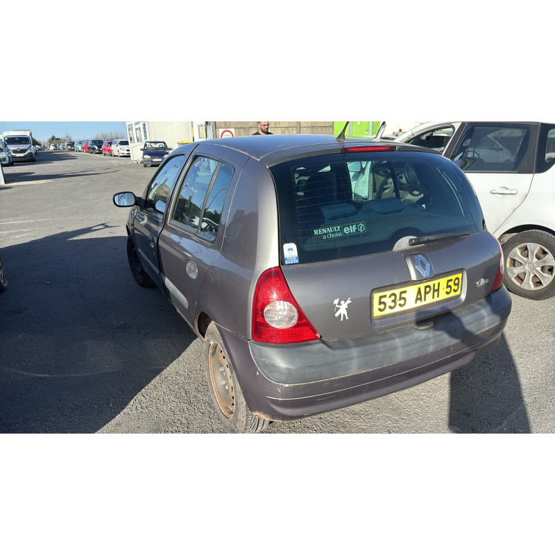 Pare choc arriere RENAULT CLIO 2 Photo n°11