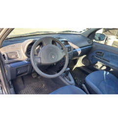 Pare choc arriere RENAULT CLIO 2