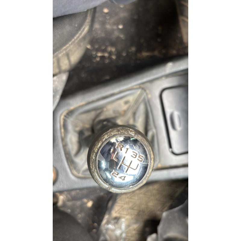 Pare choc arriere PEUGEOT 406 Photo n°8