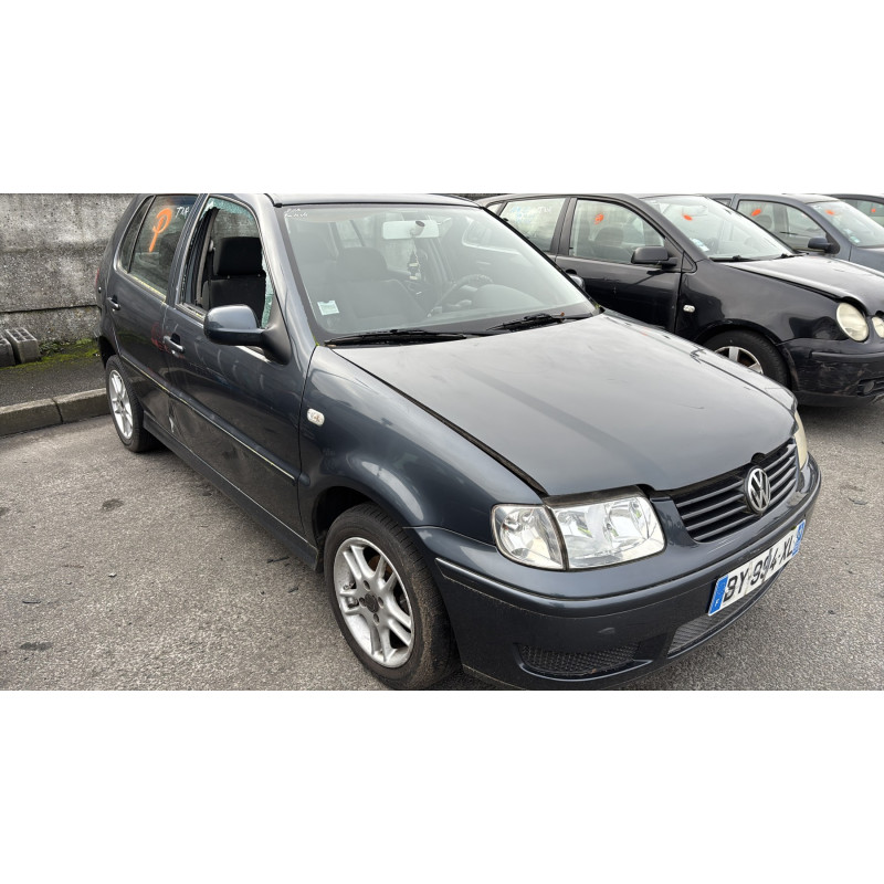Capot VOLKSWAGEN POLO 3 Photo n°5