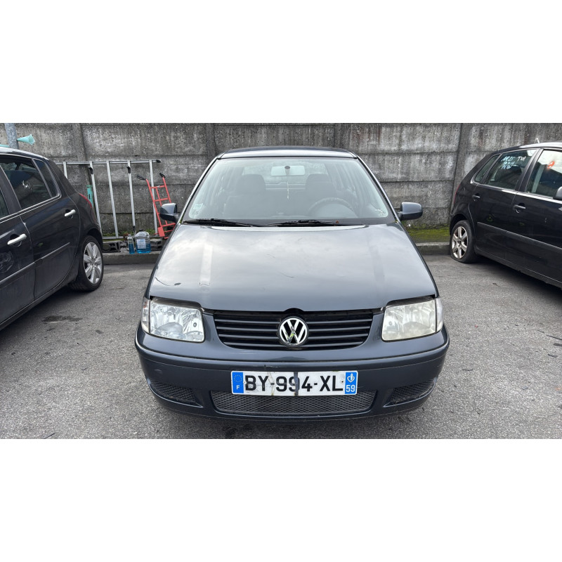 Capot VOLKSWAGEN POLO 3 Photo n°12
