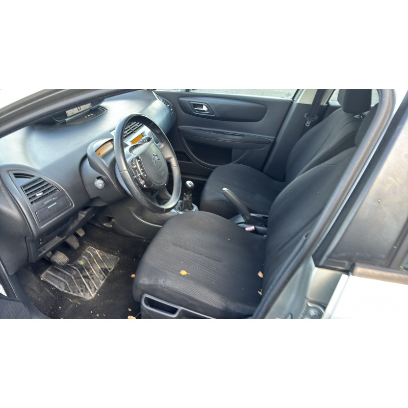 Pare choc arriere CITROEN C4 1 Photo n°17