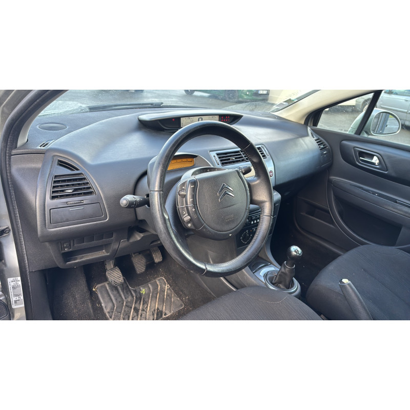 Pare choc arriere CITROEN C4 1 Photo n°19