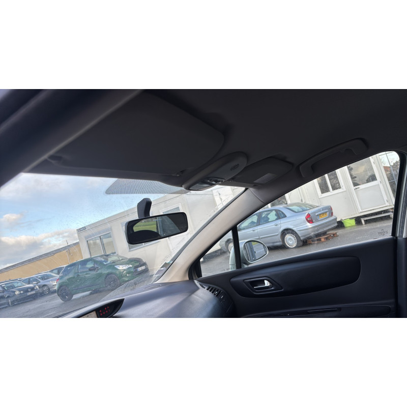 Pare choc arriere CITROEN C4 1 Photo n°20