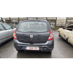 Aile avant gauche DACIA SANDERO 1