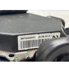 Ceinture arriere droit PEUGEOT 208 1