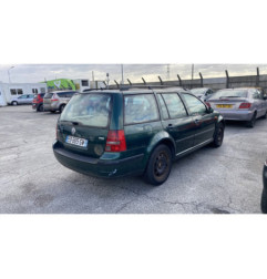 Pare choc arriere VOLKSWAGEN GOLF 4
