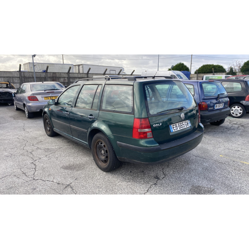 Pare choc arriere VOLKSWAGEN GOLF 4 Photo n°11