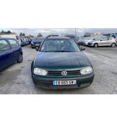 Pare choc arriere VOLKSWAGEN GOLF 4