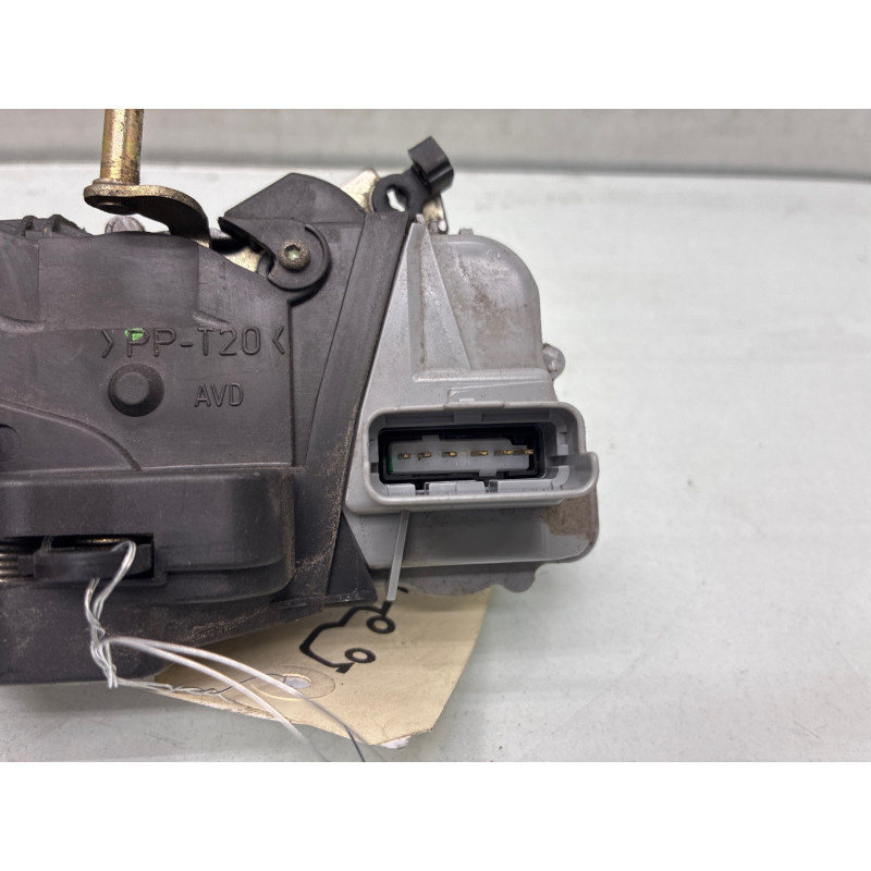 Serrure avant droit CITROEN XSARA PICASSO Photo n°1