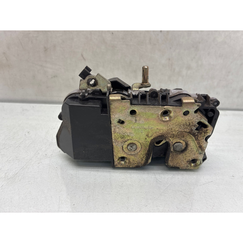 Serrure avant droit CITROEN XSARA PICASSO Photo n°3