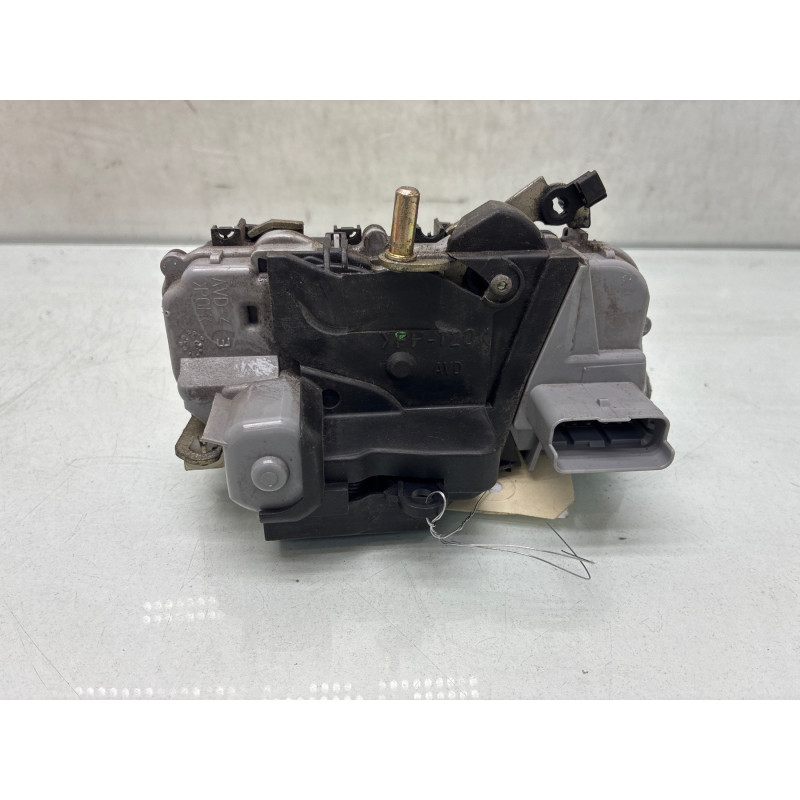 Serrure avant droit CITROEN XSARA PICASSO Photo n°4