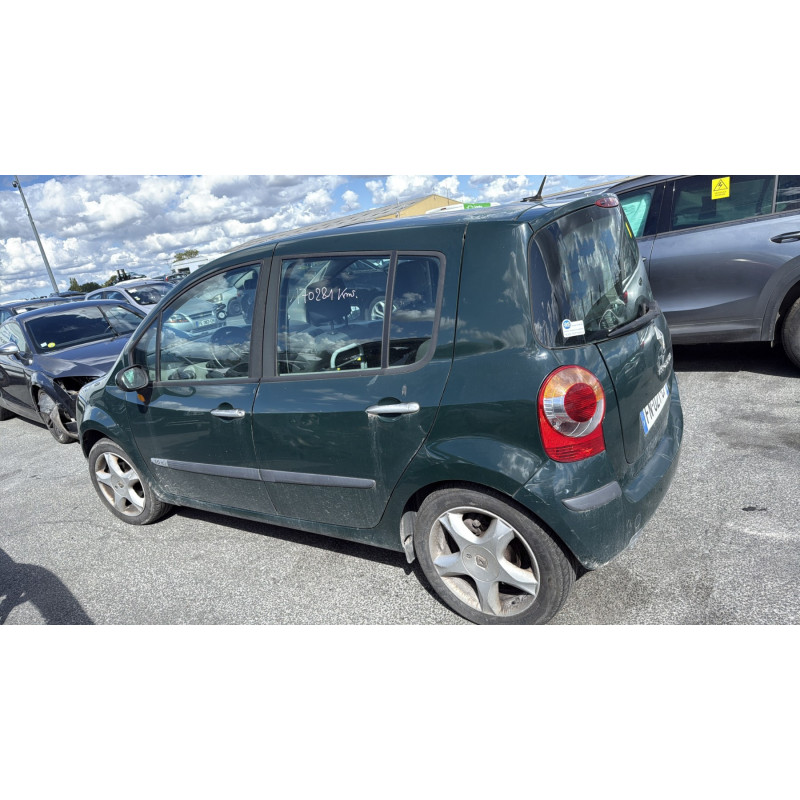 Pare choc arriere RENAULT MODUS Photo n°12
