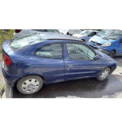 Pare choc arriere RENAULT MEGANE 1