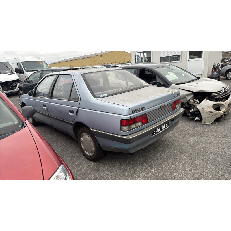 Aile avant gauche PEUGEOT 405 Photo n°7
