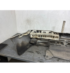 Pare choc avant RENAULT MEGANE 1