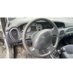 Pare choc avant RENAULT MEGANE 1
