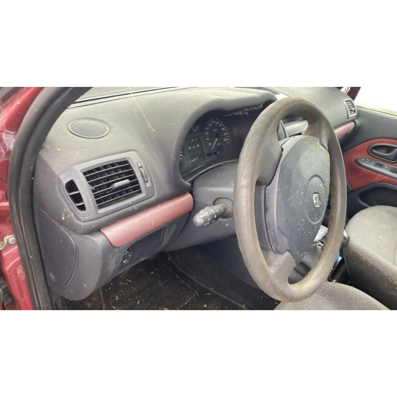 Pare choc arriere RENAULT CLIO 2 Photo n°13