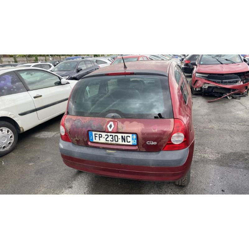 Pare choc arriere RENAULT CLIO 2 Photo n°14