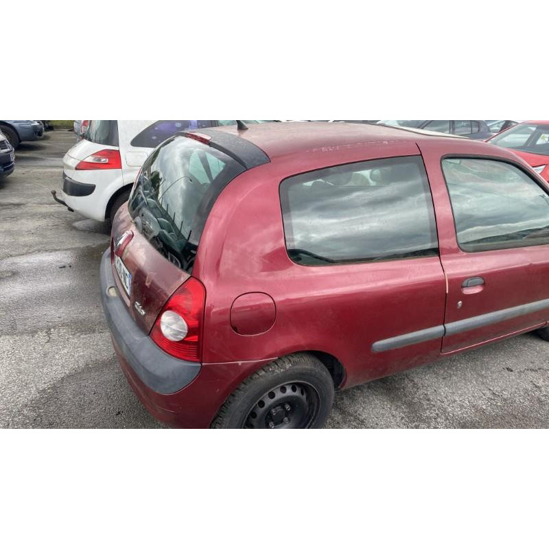 Pare choc arriere RENAULT CLIO 2 Photo n°20