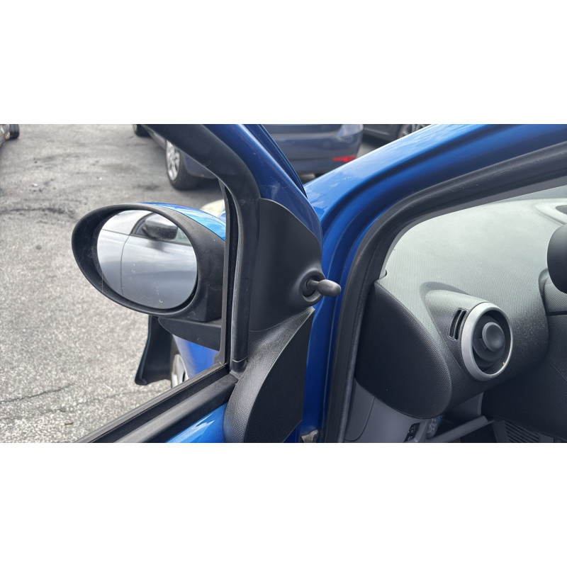 Pare choc arriere PEUGEOT 107 Photo n°19