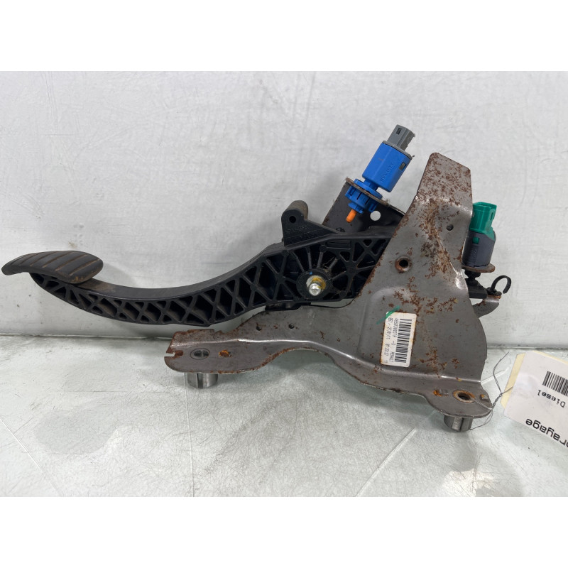 Pedale d'embrayage RENAULT MEGANE 3 Photo n°3